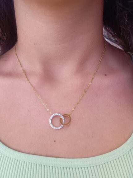 Simple Two Circles Strass Necklace